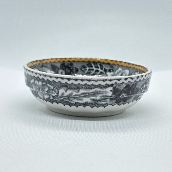 Vintage 1950s Wood and Sons, England Woodland pattern Ironstone trinket Bowl - Picture 6 of 12